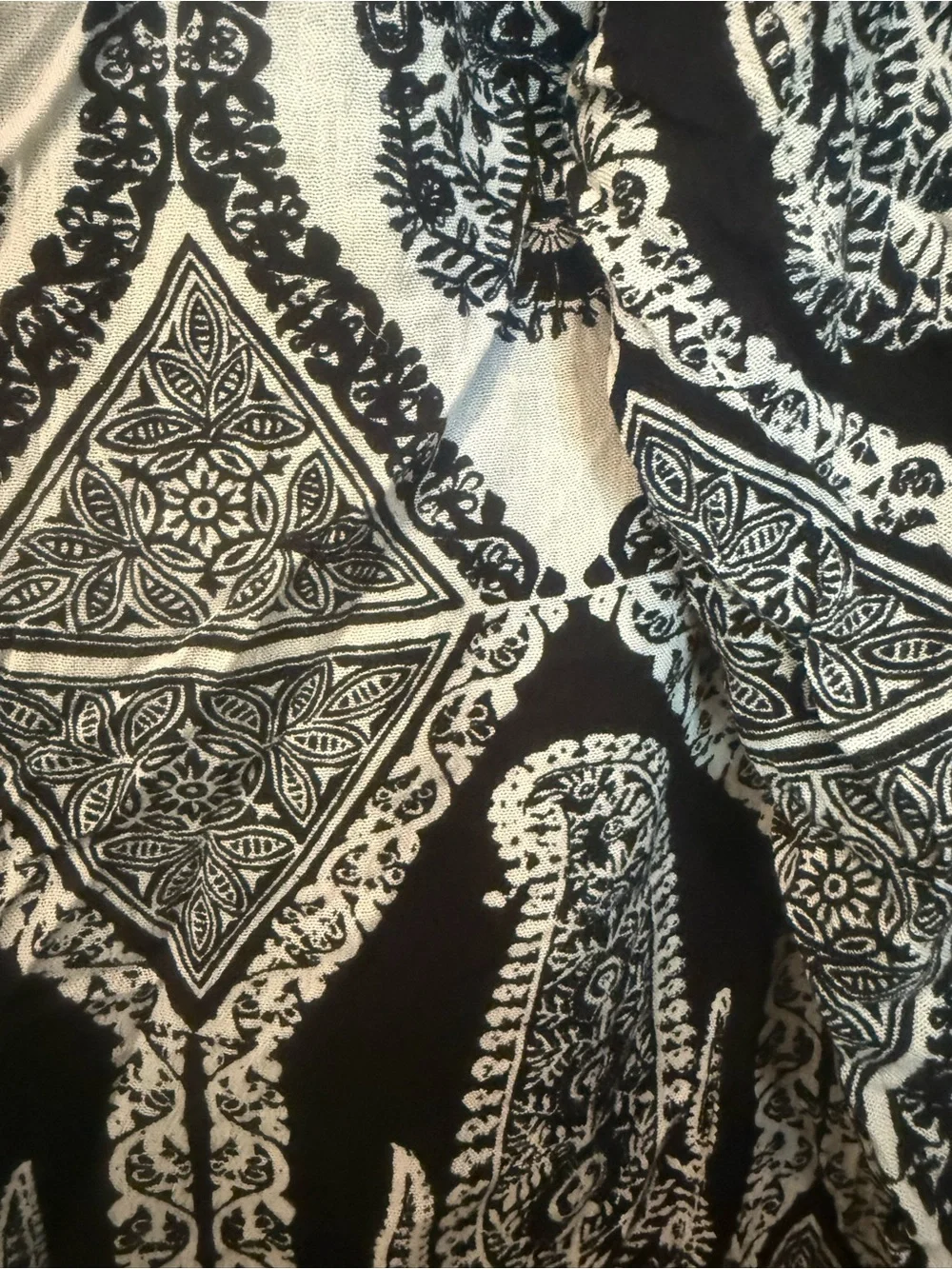 Mumu dress. Long sleeve color black and white